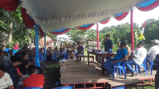 Suasana pelaksanaan Technical Meeting Lomba Dayung yang akan dilaksanakan di Danau Cecuhok Desa Muara Lawai. (foto : istimewa)